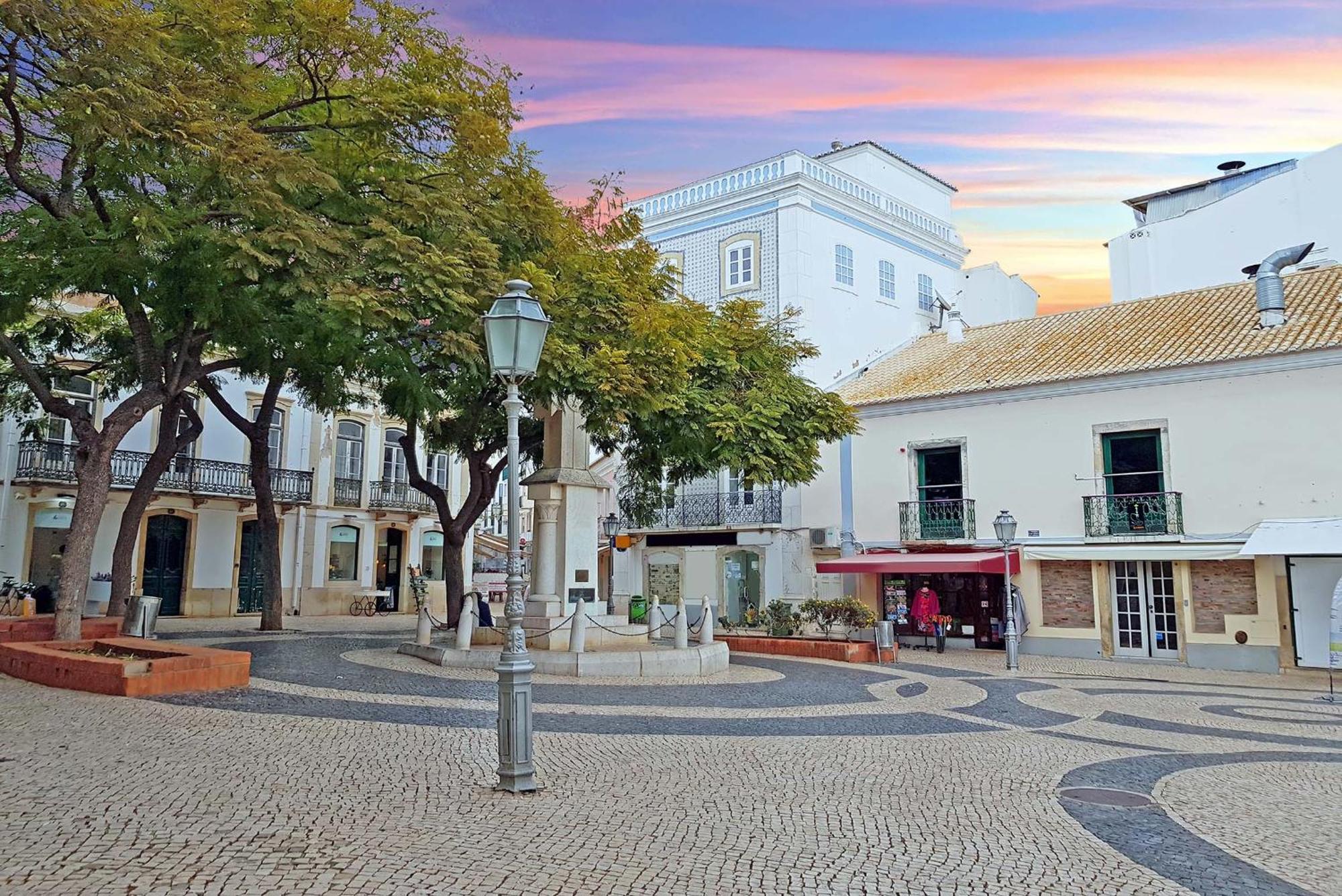B55 - Santo Amaro Hill Apartment Lagos Bagian luar foto